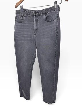American Eagle Charcoal Gray Curvy Mom Jeans Size 10